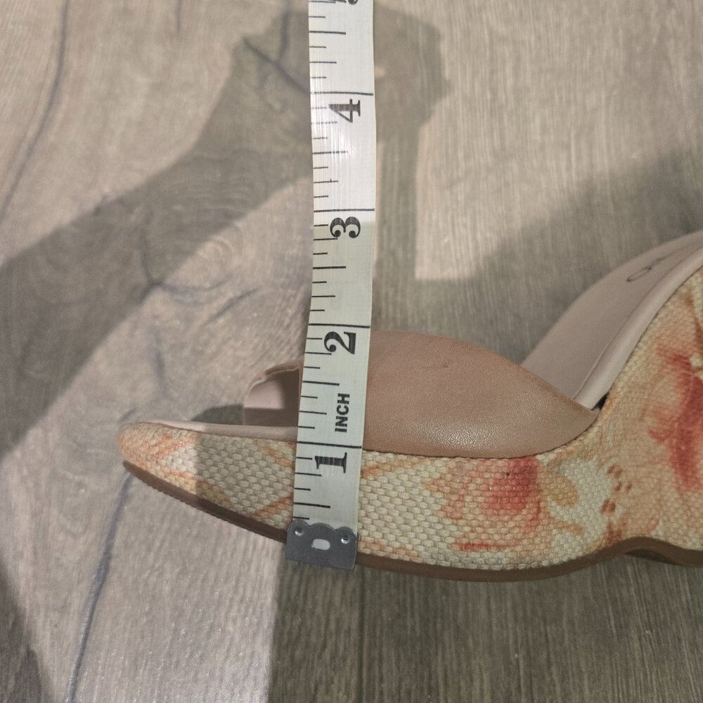 Wedge Heel - Picture 10 of 10